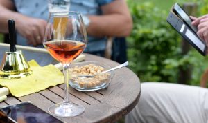 prosecco wine and nuts